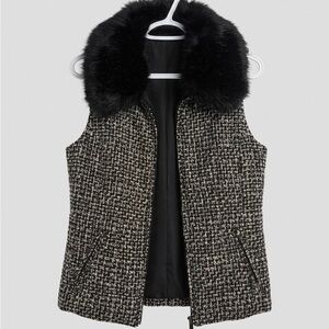 White House Black Market Black & Cream Tweed Vest with Faux Fur Collar